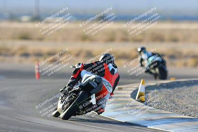 media/Jan-11-2025-CVMA (Sat) [[ddeb3f563a]]/Race 14-500-350 Supersport/